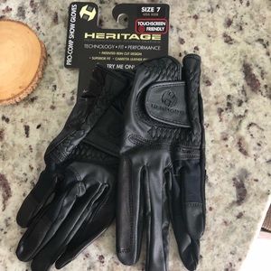 BNWT Heritage Horse Show Gloves